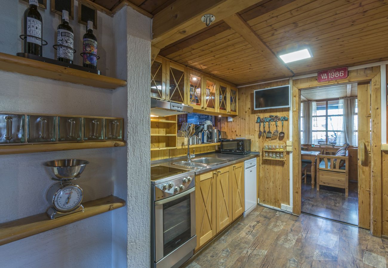 Villa in Malenovice -  Malenovice MMTM563