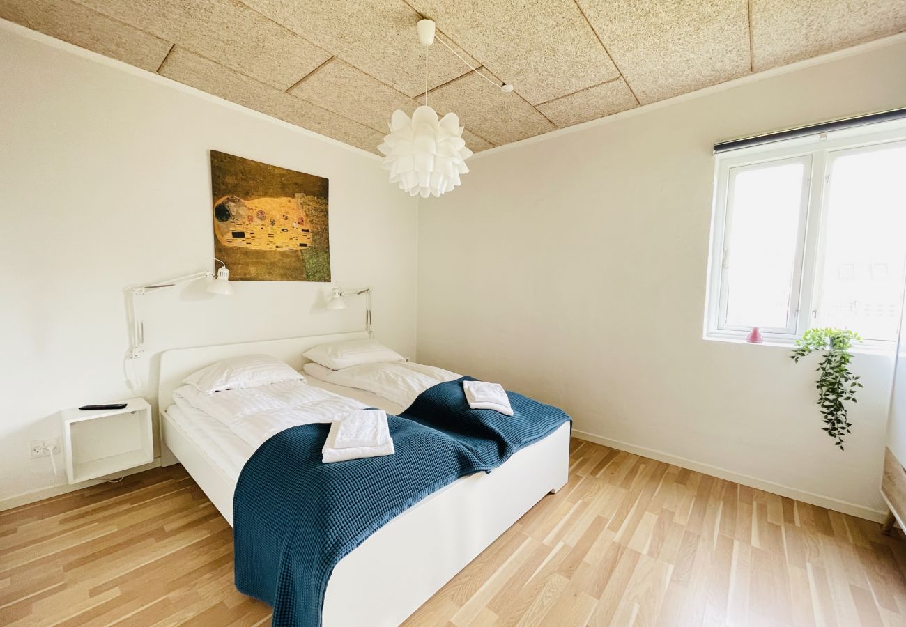 Apartment in Aalborg - aday - Private House with garden City Center