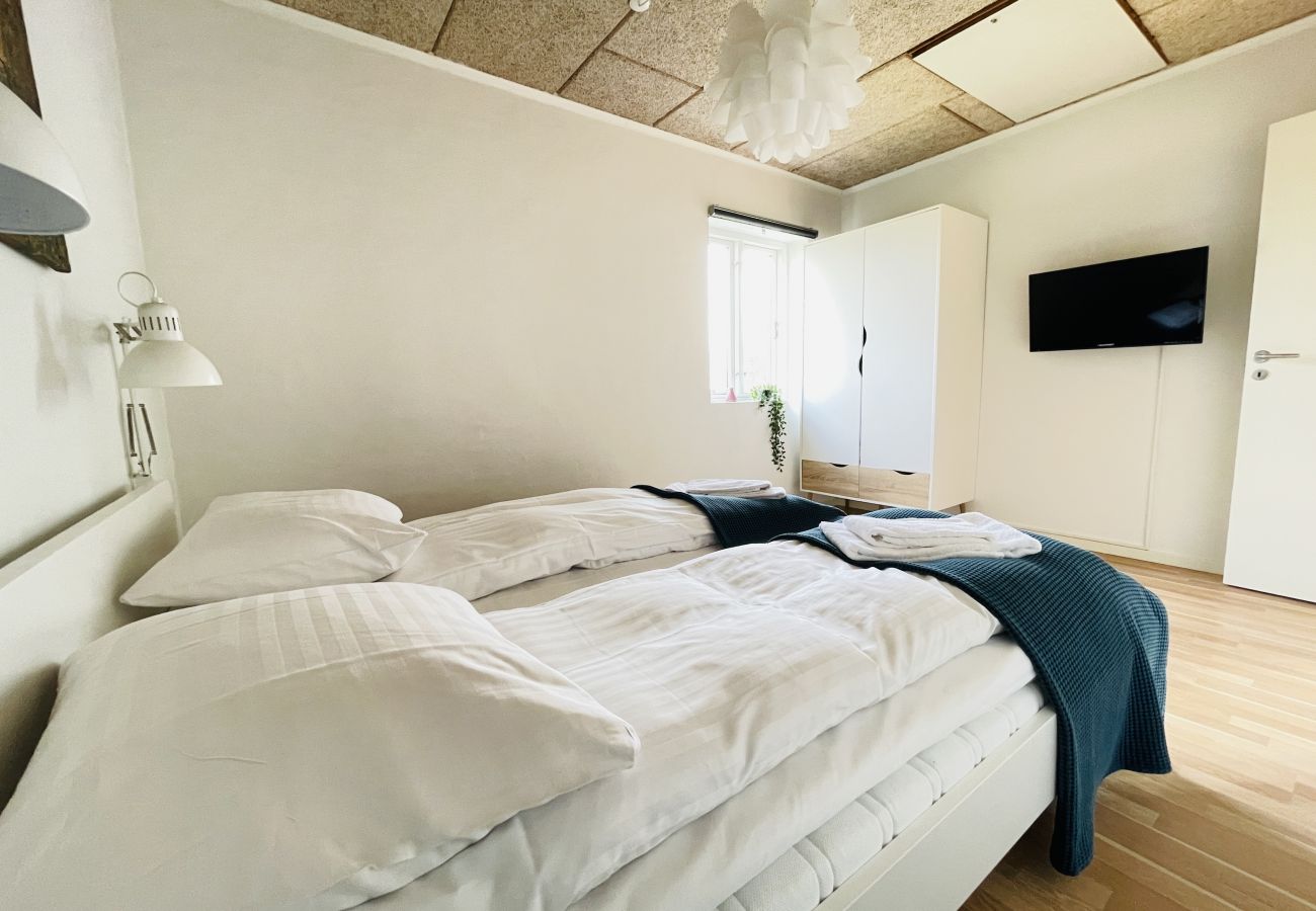 Apartment in Aalborg - aday - Private House with garden City Center