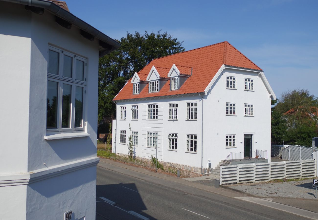 Rent by room in Aalborg - aday - Modern Living - Cozy Room - Aalborg Center