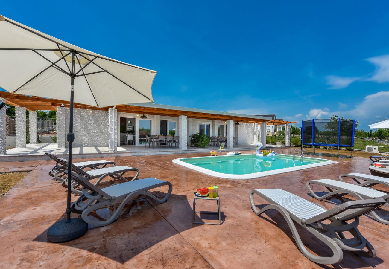 House in Poljica - Poolincluded - Villa Almond