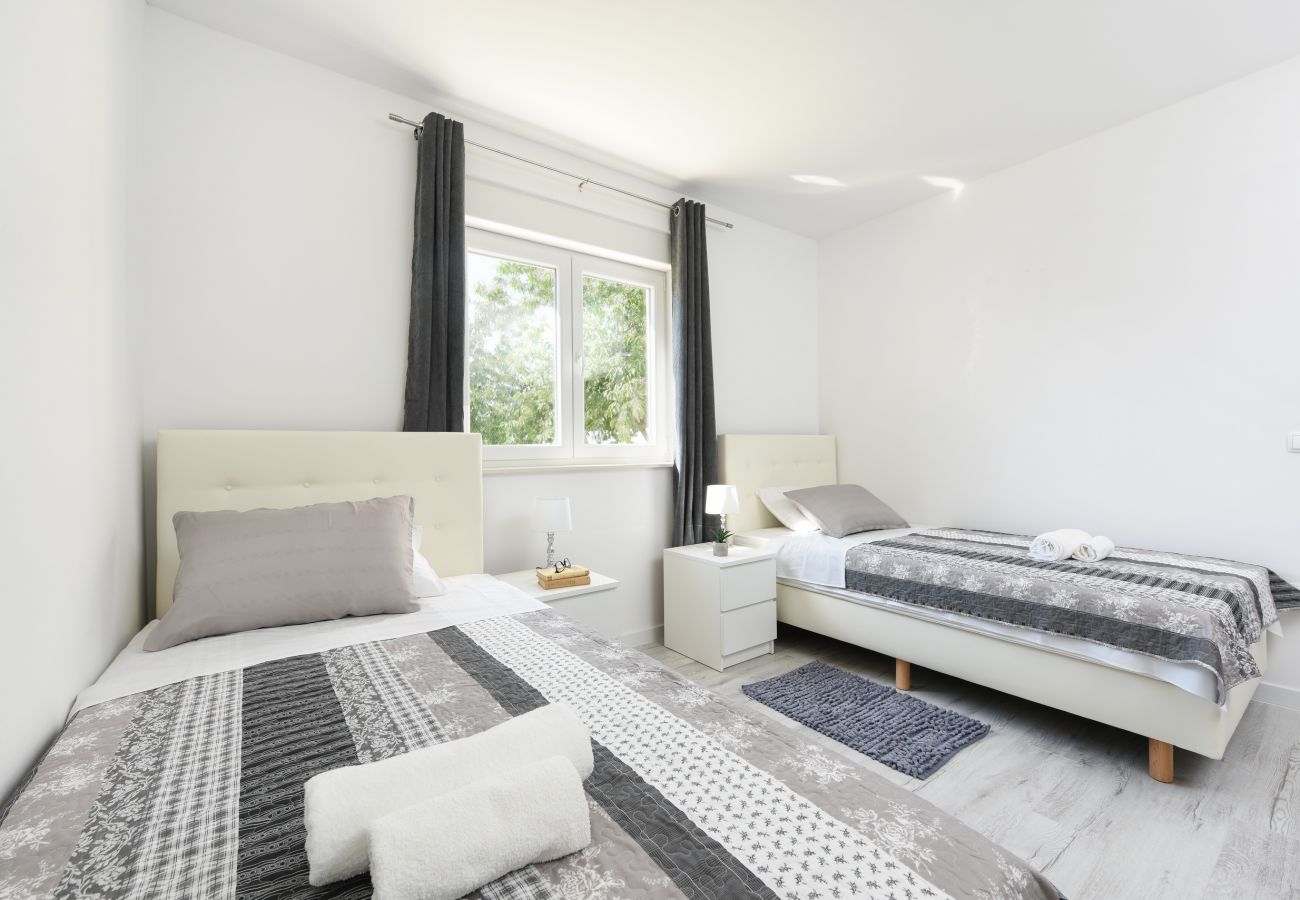 House in Galovac - Poolincluded - Holiday Home Anima