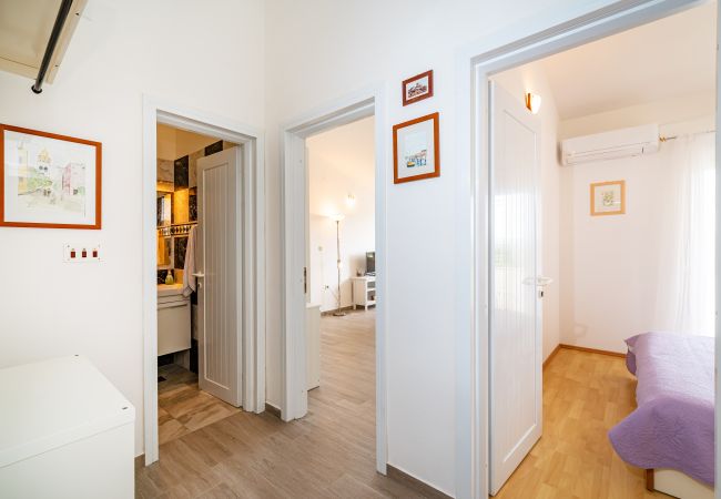 Apartment in Maslenica - Poolincluded -  Villa apartment Dajana