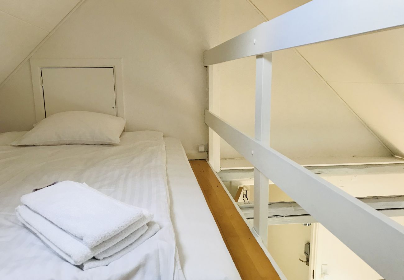 Apartment in Aalborg - aday - Reberbansgade Apartment Suite