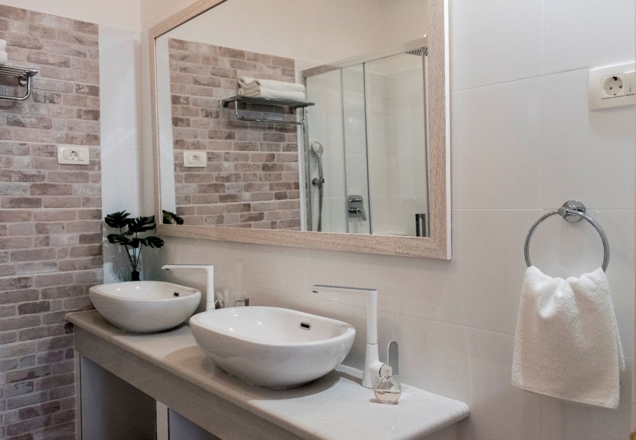 Apartment in Peracko Blato - Poolincluded - Apartment Pero