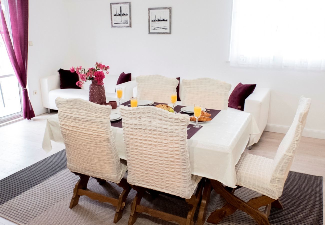 Apartment in Peracko Blato - Poolincluded - Apartment Pero