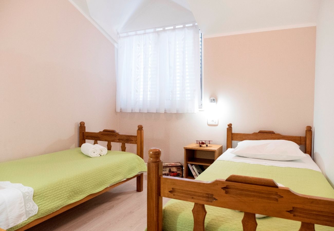 Apartment in Peracko Blato - Poolincluded - Apartment Pero