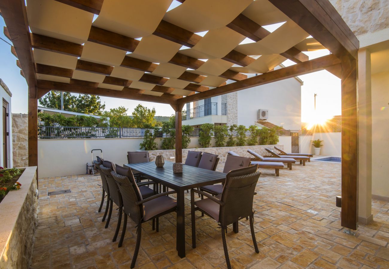 House in Vinjerac - Poolincluded - Villa Ive
