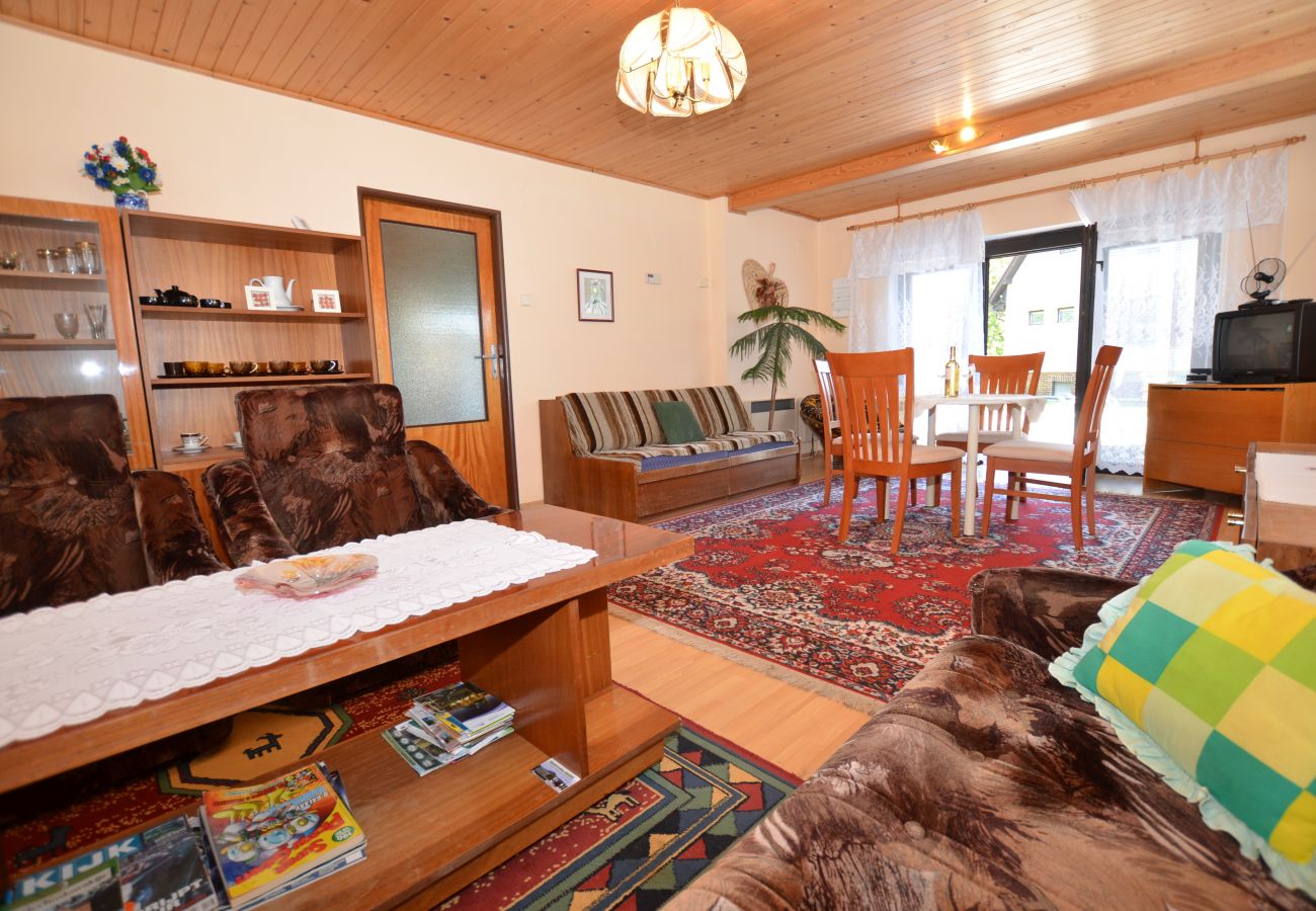 House in Osecná - Poolincluded holiday home Jested