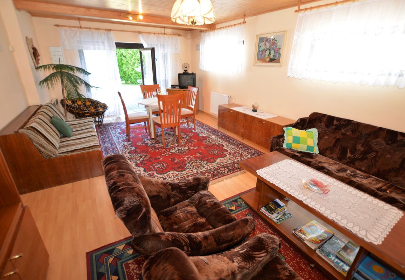 House in Osecná - Poolincluded holiday home Jested