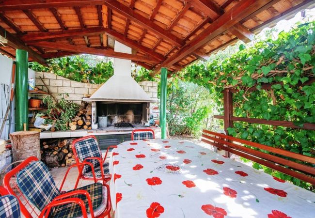 Apartment in Starigrad - Beachfront apartment Stipe Apartment in Starigrad - Beachfront apartment Stipe