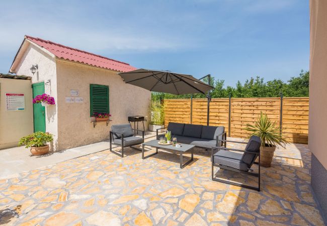 House in Policnik - Poolincluded Holiday Home Josipa