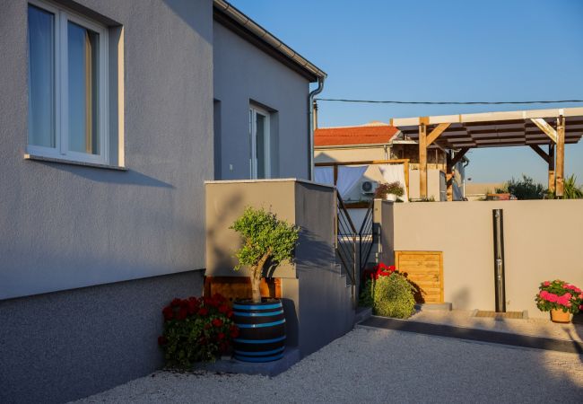 House in Maslenica - Poolincluded - Holiday Home Ivona House in Maslenica - Poolincluded - Holiday Home Ivona