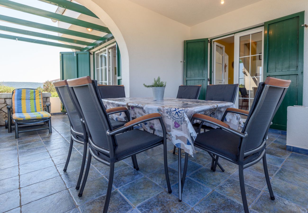 House in Veli Rat - Vacation house Mirta