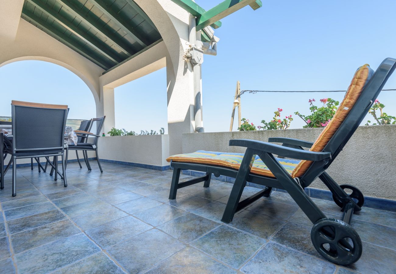 House in Veli Rat - Vacation house Mirta