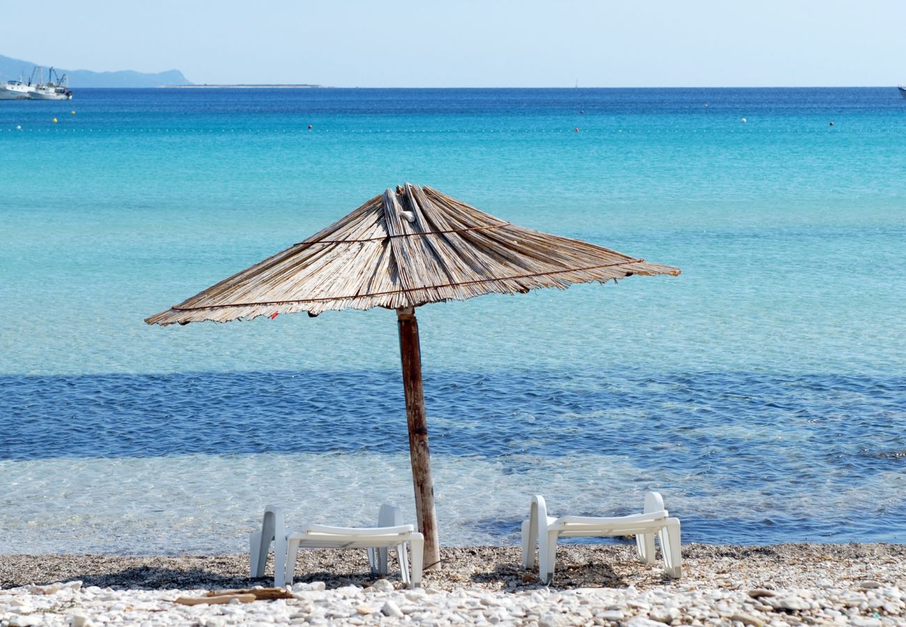 House in Veli Rat - Vacation house Mirta