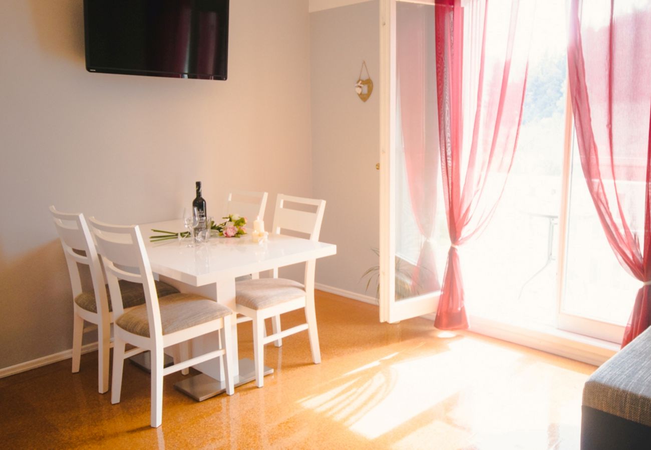 Apartment in Ploce - Poolincluded - Apartment Darija 