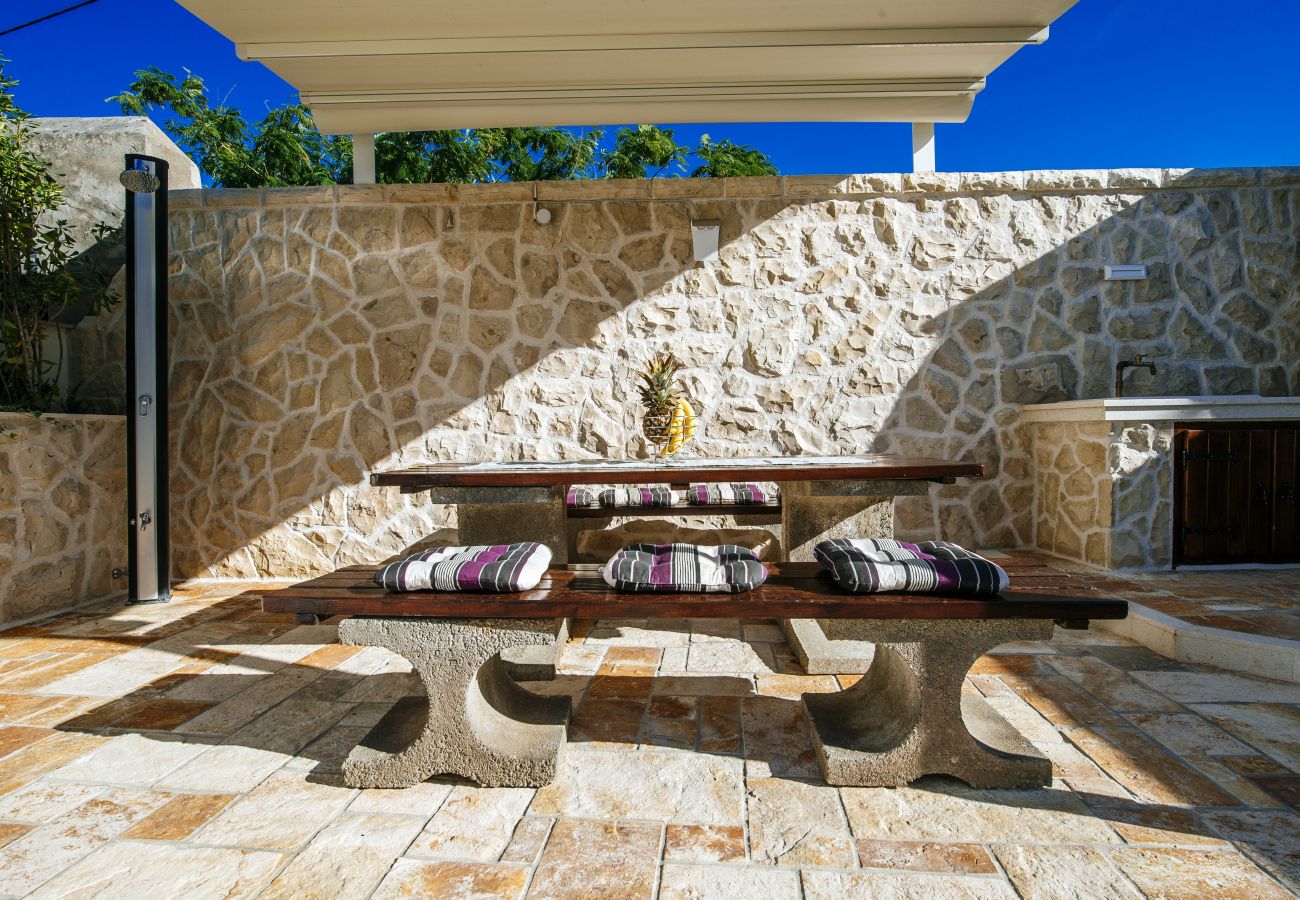 Villa in Vinjerac - Poolincluded - Villa Coza