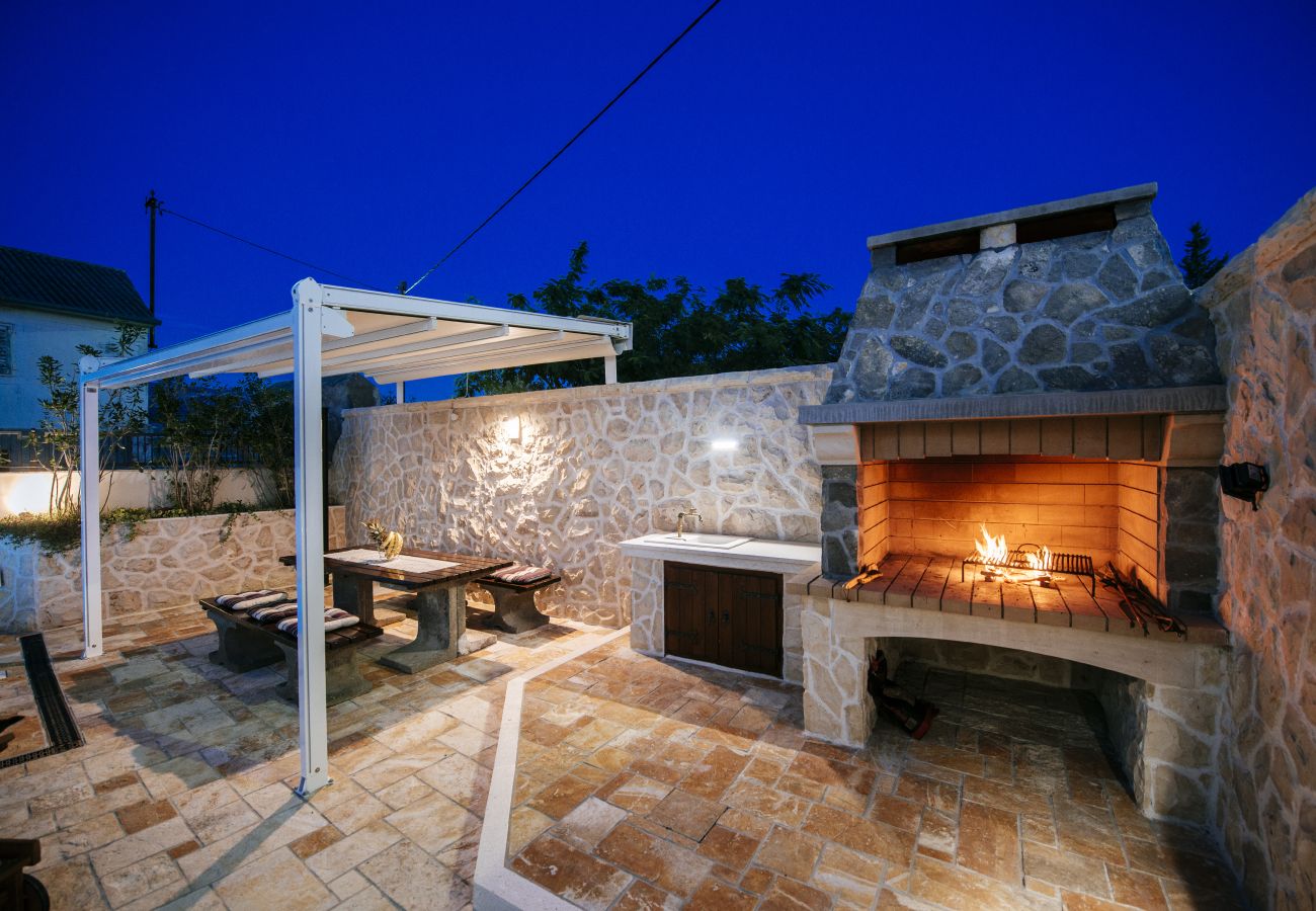 Villa in Vinjerac - Poolincluded - Villa Coza