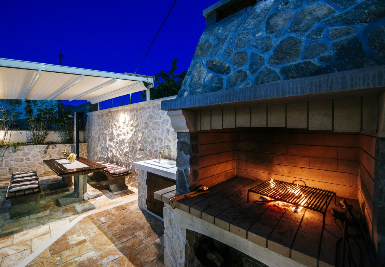 Villa in Vinjerac - Poolincluded - Villa Coza