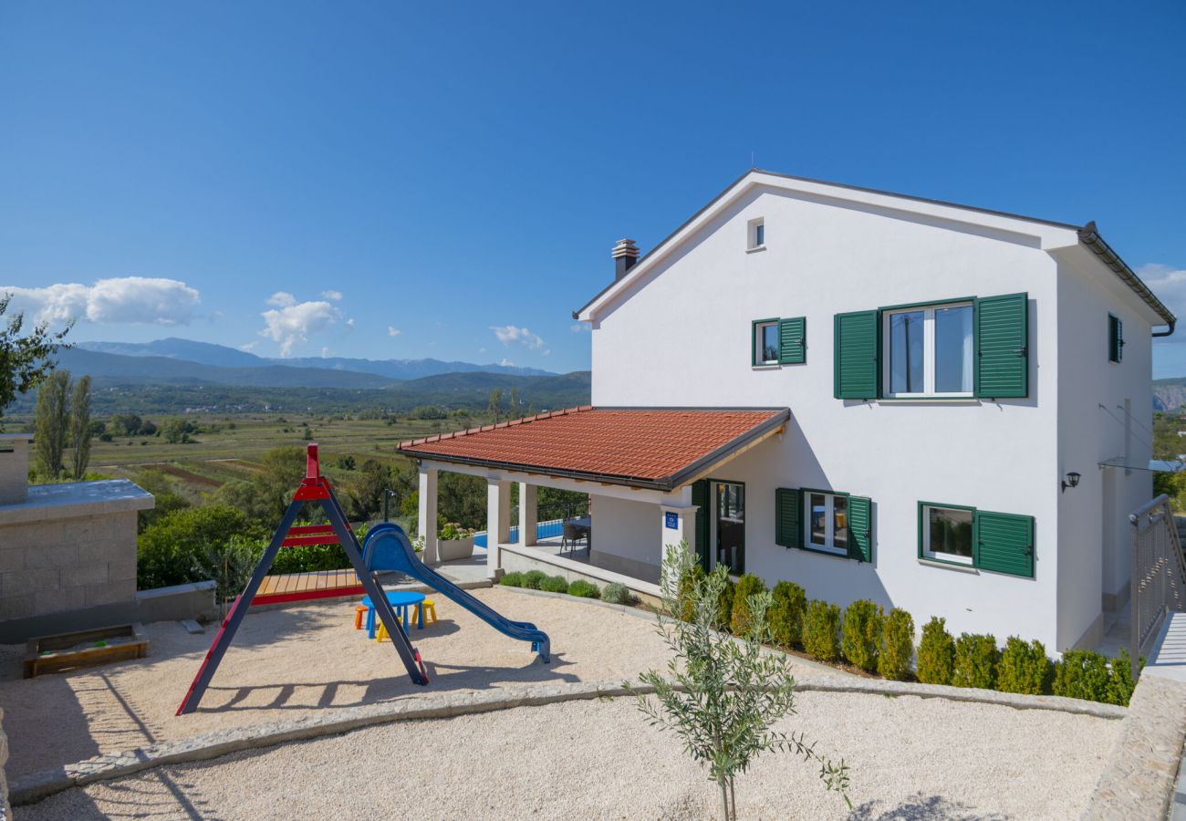 Villa in Glavina Donja - Poolincluded - Villa Melita