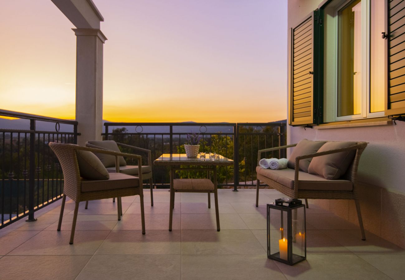 Villa in Glavina Donja - Poolincluded - Villa Melita