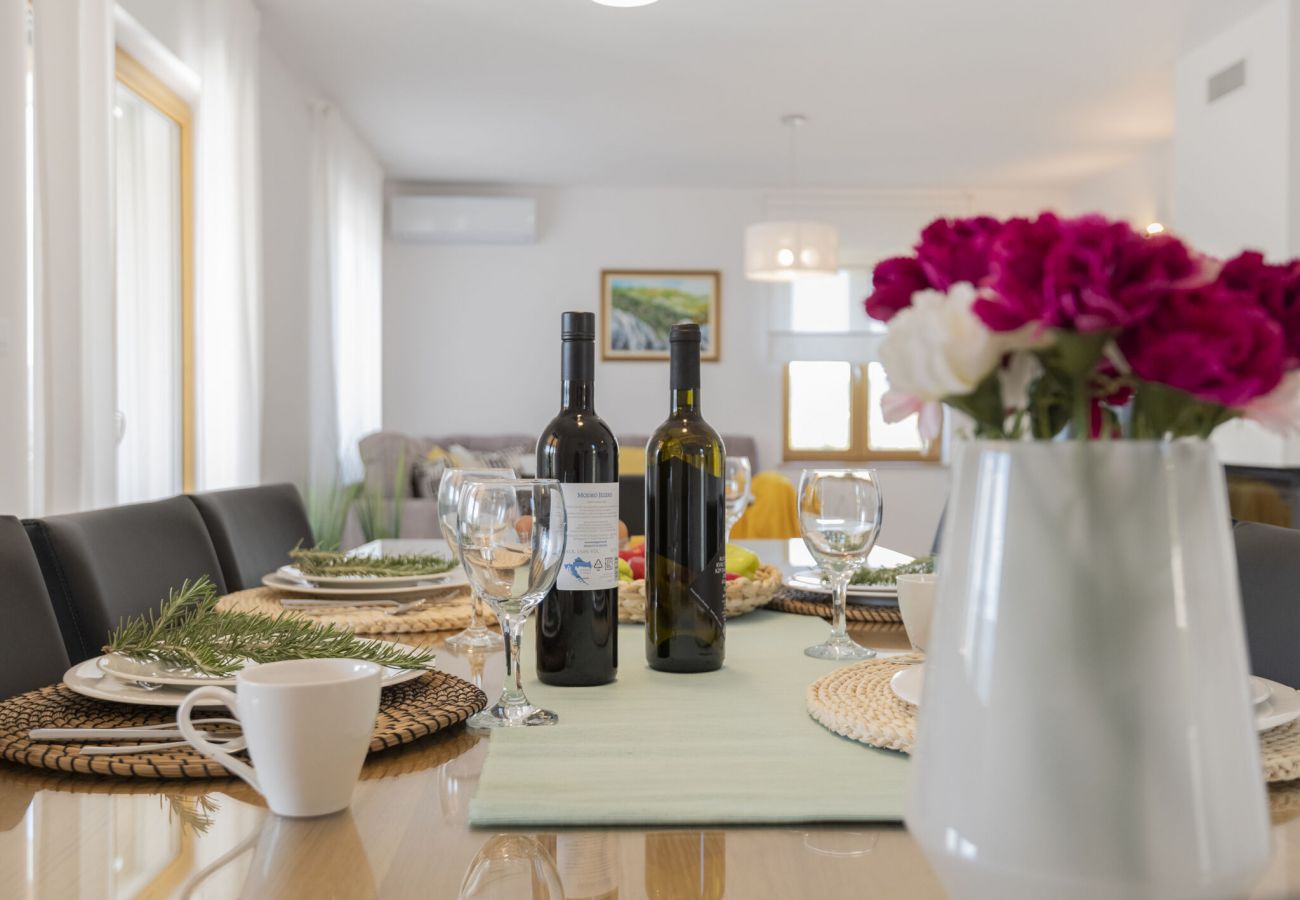 Villa in Glavina Donja - Poolincluded - Villa Melita