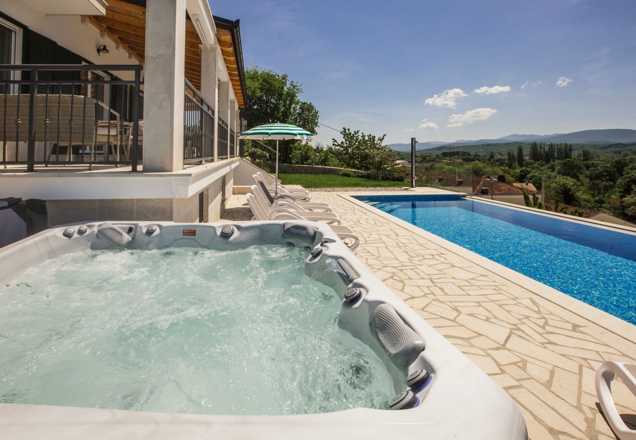 Villa in Glavina Donja - Poolincluded - Villa Melita