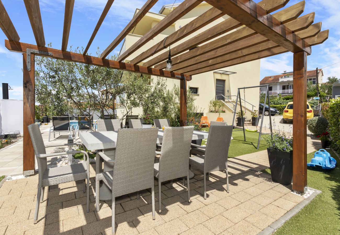Apartment in Šibenik - Poolincluded - Apartment Cvita