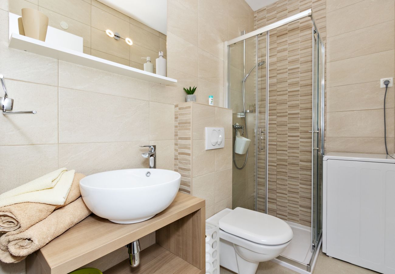 Apartment in Šibenik - Poolincluded - Apartment Cvita