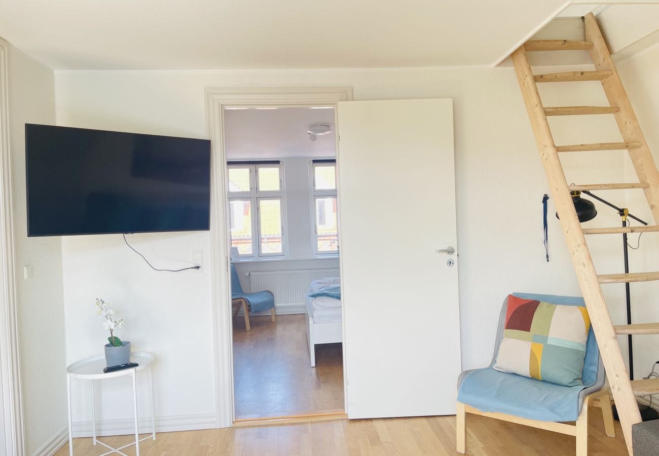 Apartment in Aalborg - aday - Apartment with Balcony and barbecue
