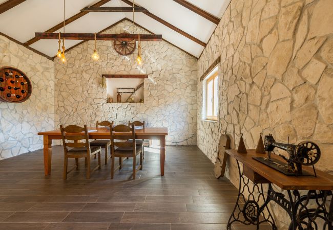 House in Škabrnja - Poolincluded - Holiday home Barba House in Škabrnja - Poolincluded - Holiday home Barba