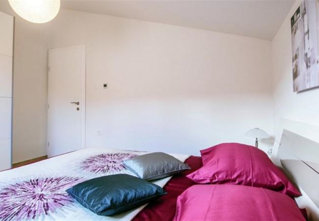 Apartment in Zadar - Luxurious apartment Petani Apartment in Zadar - Luxurious apartment Petani