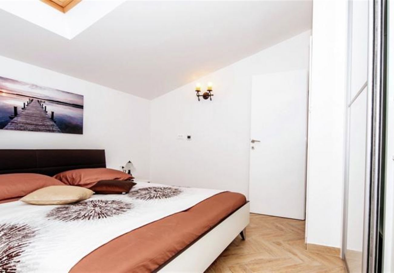 Apartment in Zadar - Luxurious apartment Petani