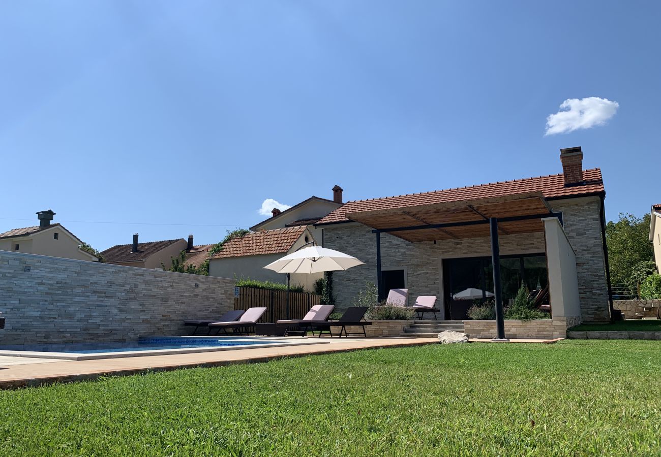 House in Donji Proložac - Poolincluded - Luxury Villa Prolozac