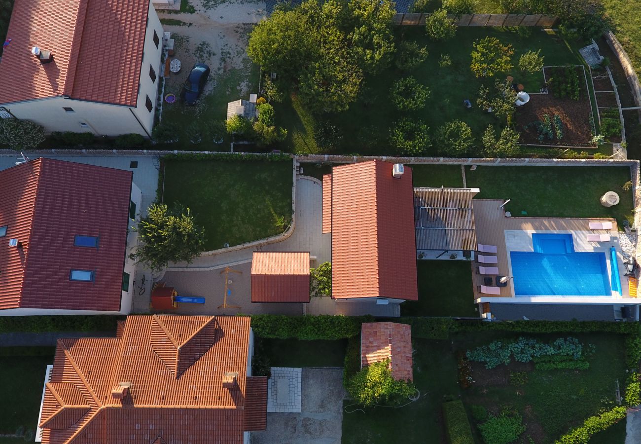 House in Donji Proložac - Poolincluded - Luxury Villa Prolozac