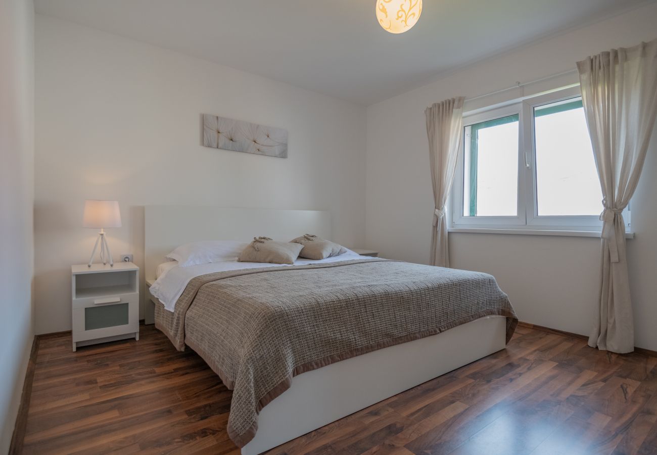House in Donji Proložac - Poolincluded - Luxury Villa Prolozac