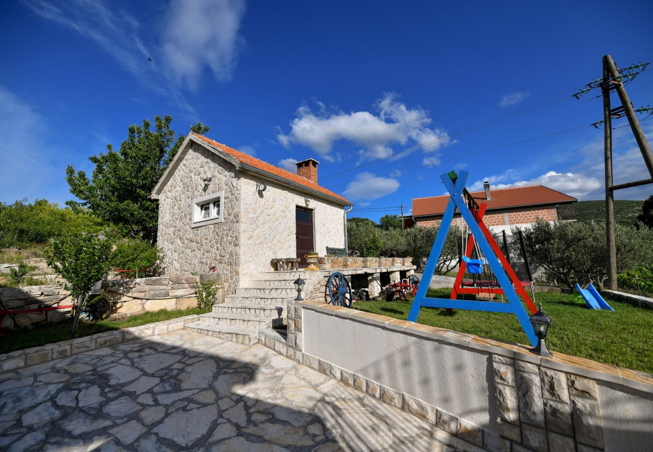 House in Kruševo - Poolincluded - Villa Krusevo