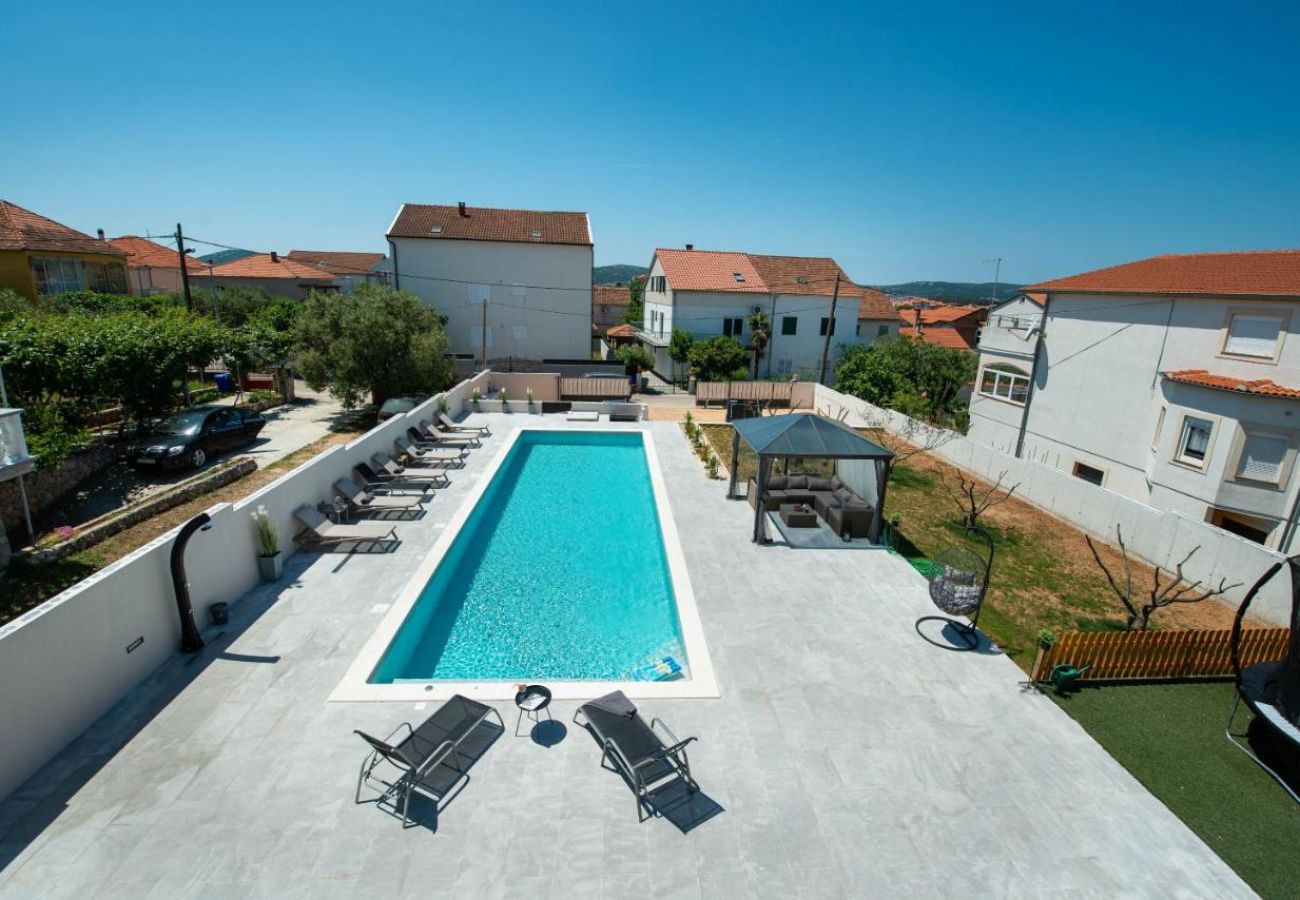 House in Biograd na moru - Poolincluded - Villa Danijela