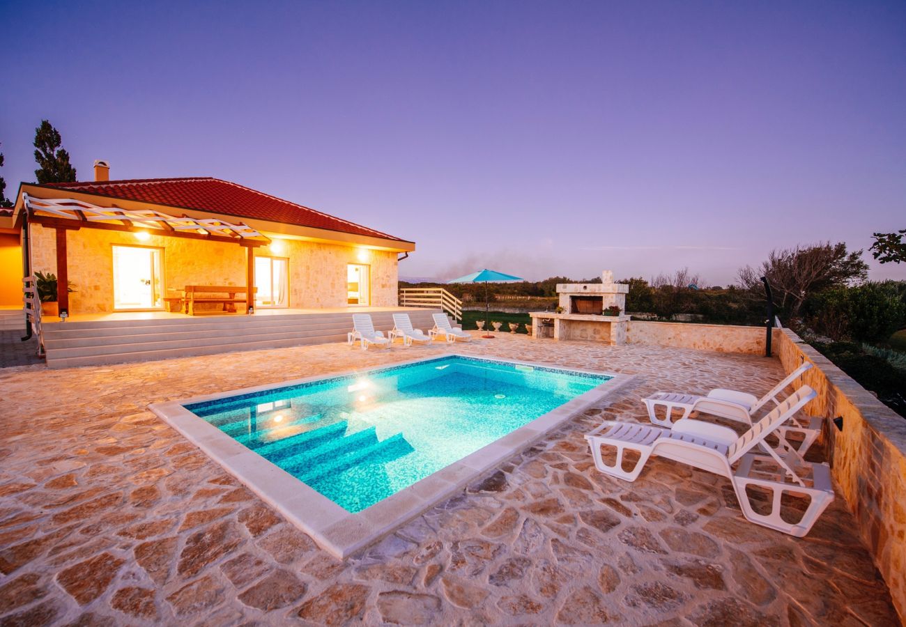 House in Privlaka - Poolincluded - Villa Privlaka
