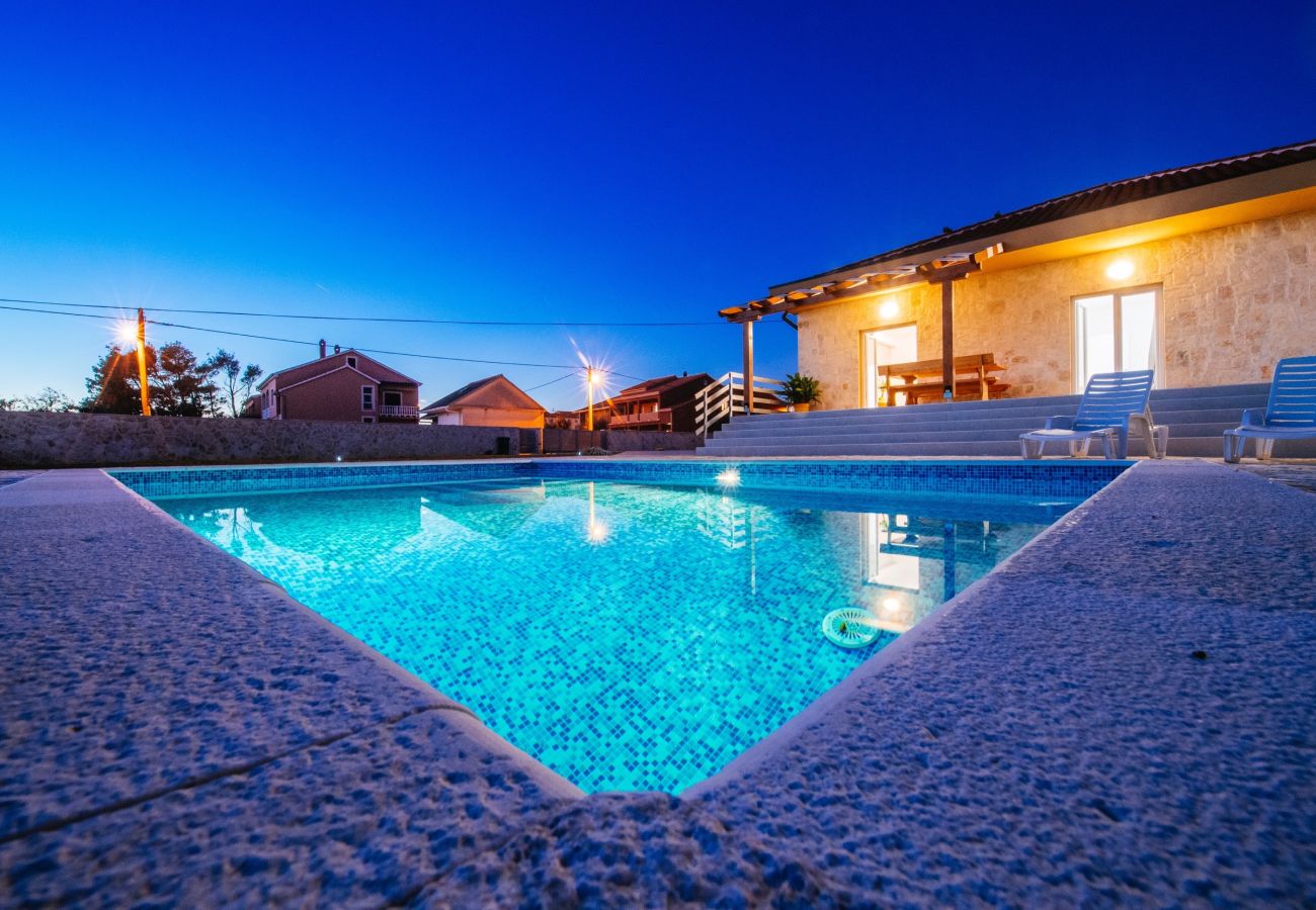 House in Privlaka - Poolincluded - Villa Privlaka