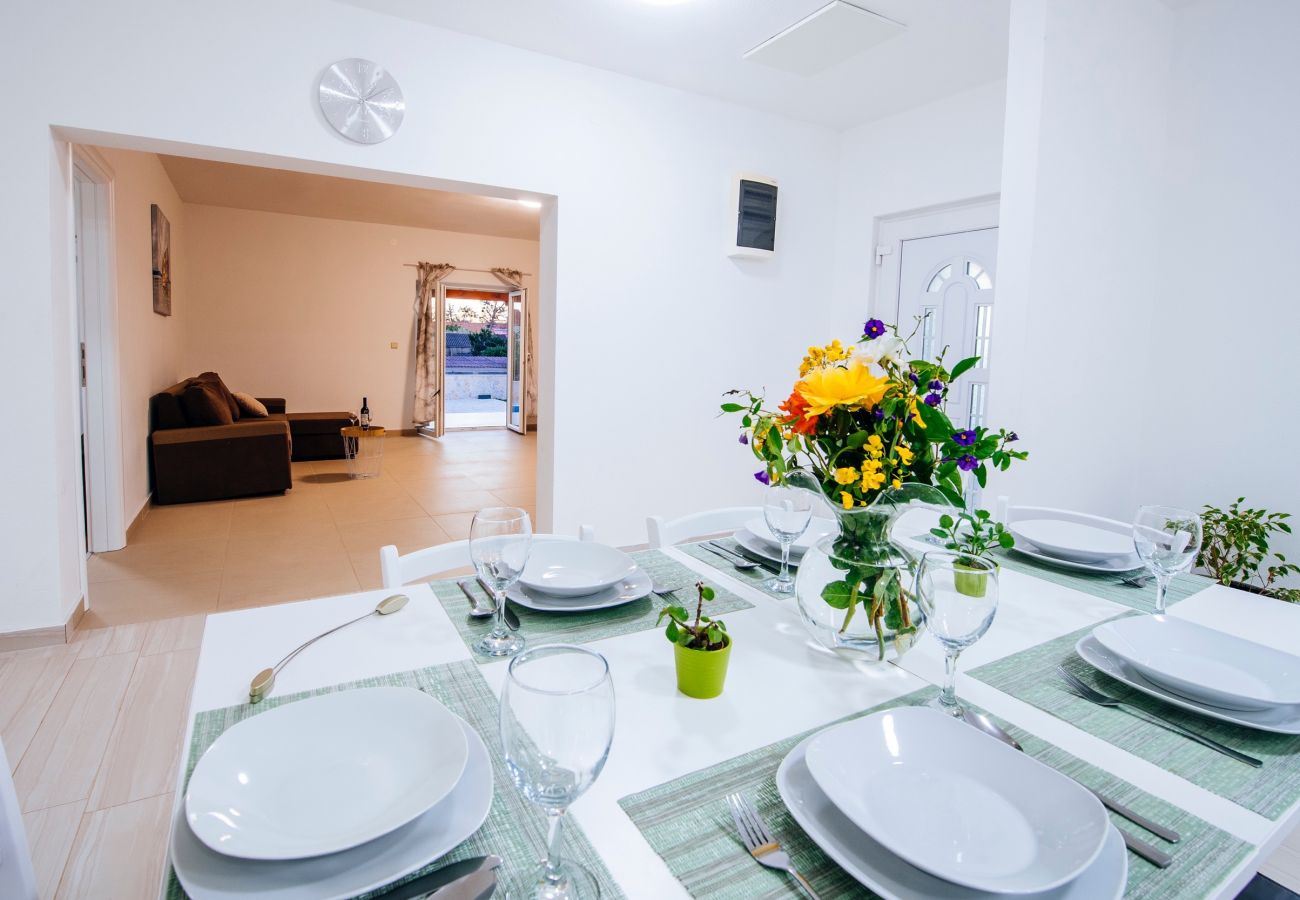 House in Privlaka - Poolincluded - Villa Privlaka