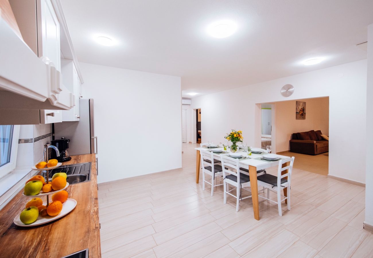 House in Privlaka - Poolincluded - Villa Privlaka
