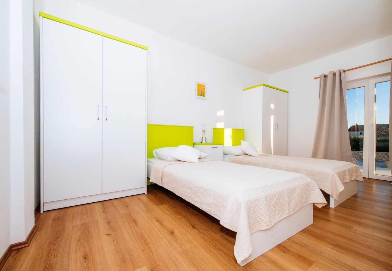 House in Privlaka - Poolincluded - Villa Privlaka
