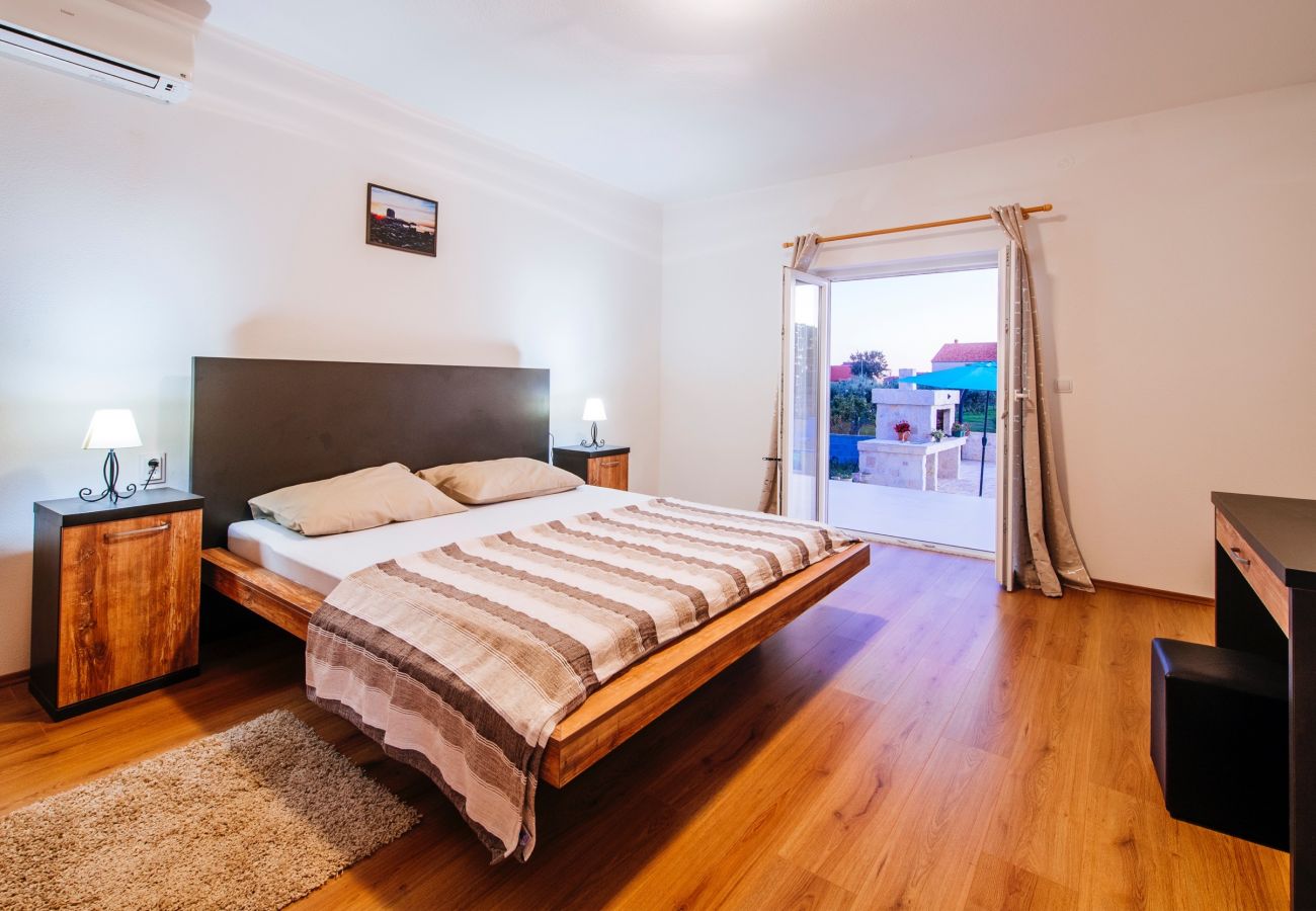 House in Privlaka - Poolincluded - Villa Privlaka