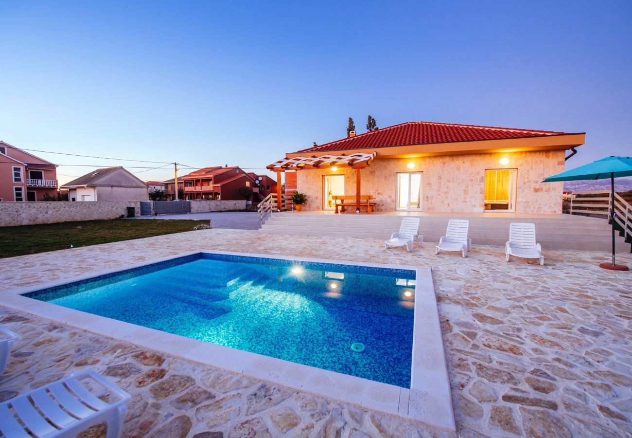 House in Privlaka - Poolincluded - Villa Privlaka