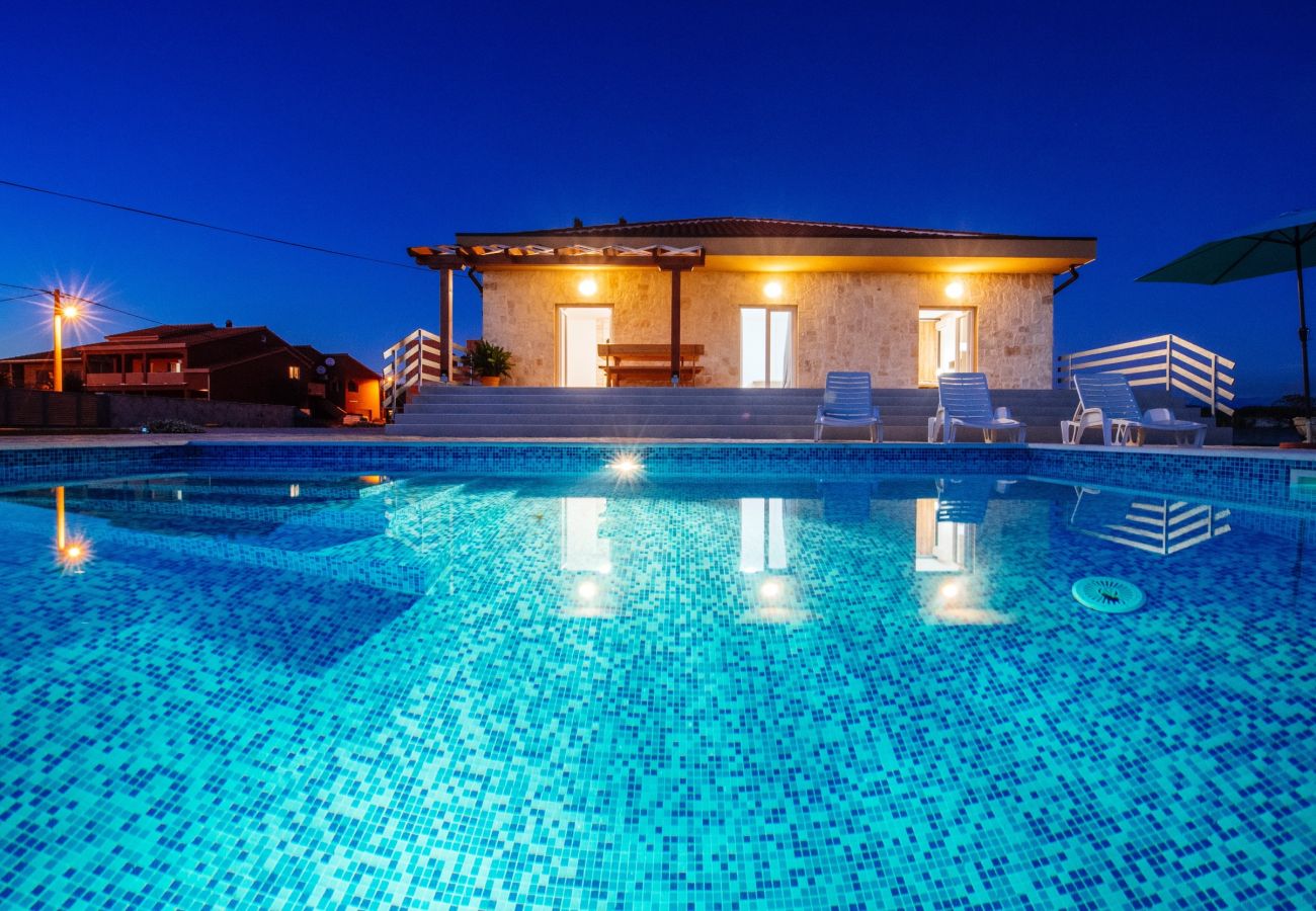 House in Privlaka - Poolincluded - Villa Privlaka