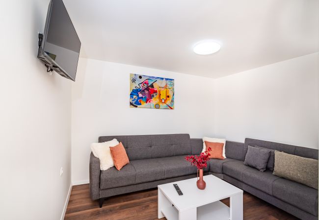 House in Perušic Benkovacki - Poolincluded - Villa Lana House in Perušic Benkovacki - Poolincluded - Villa Lana