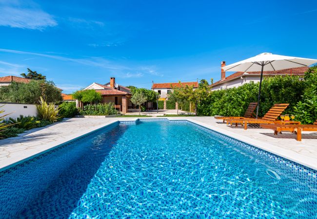 House in Debeljak - Poolincluded - Villa Dalmatia House in Debeljak - Poolincluded - Villa Dalmatia