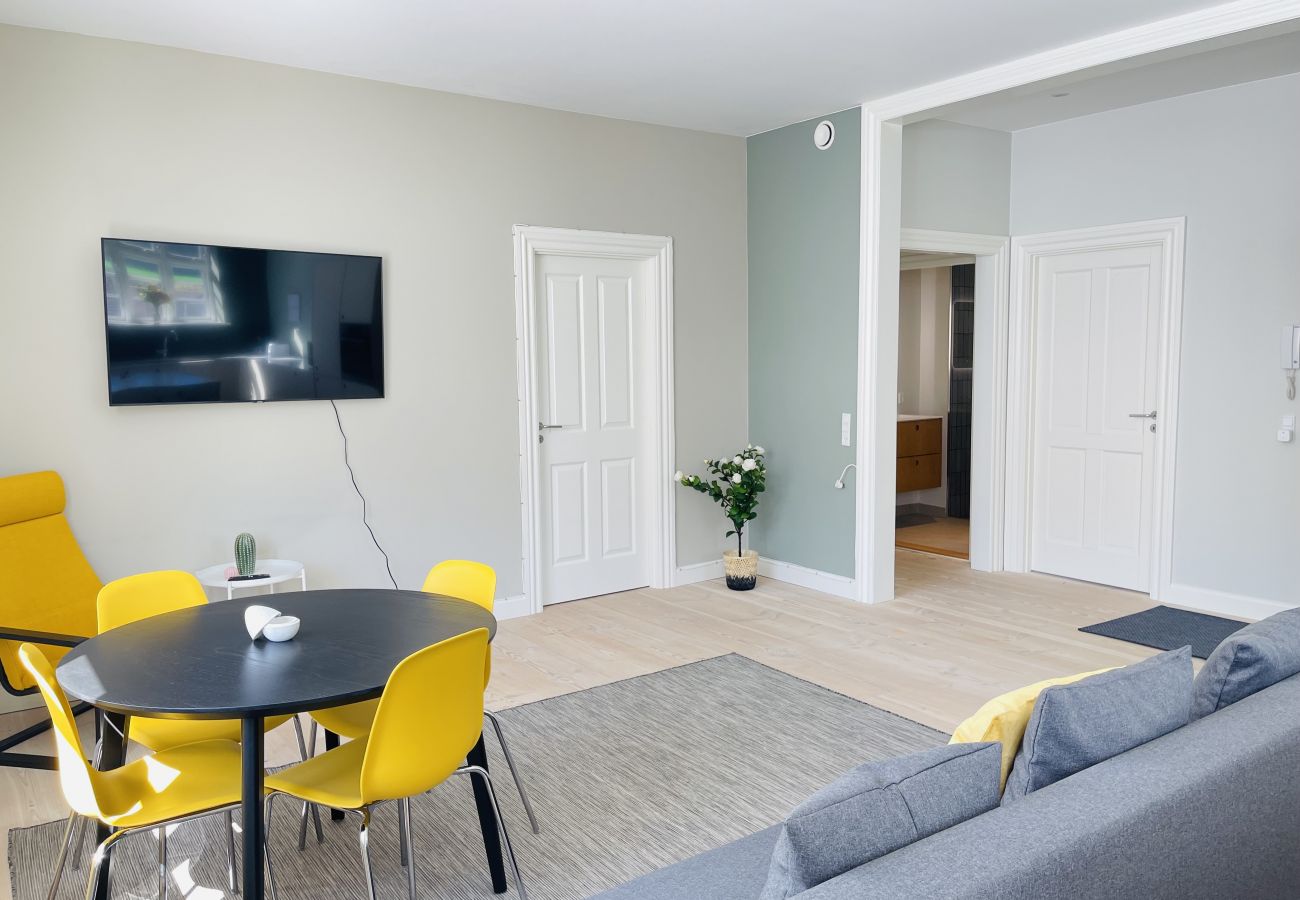 Apartment in Aalborg - aday - 2 bedroom with modern kitchen and free parking